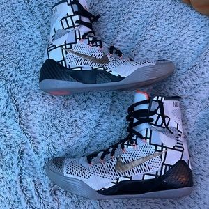 Kobe 9 elite XDR ‘fundamentals’